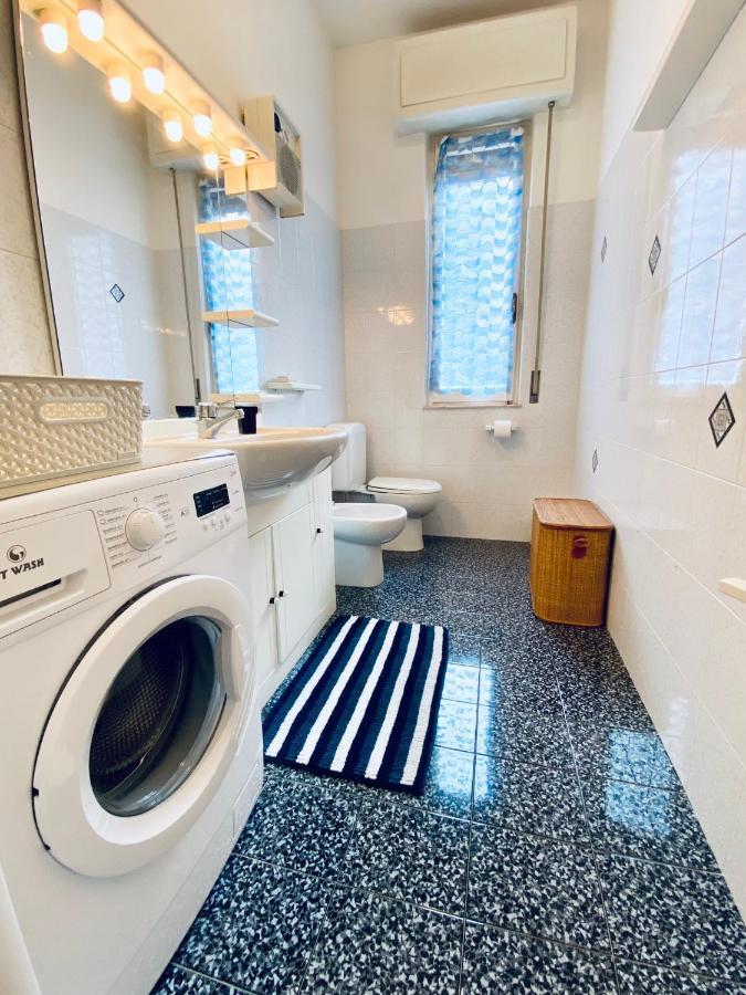 Appartement Hostdomus - Bilocale Sul Borgo à Finale Ligure Extérieur photo