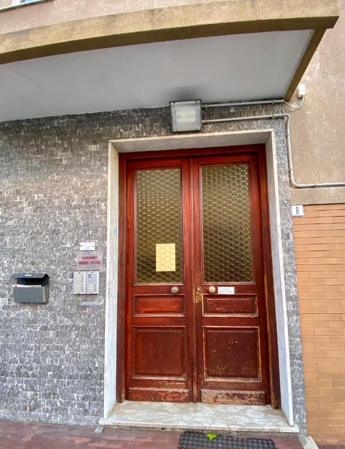 Appartement Hostdomus - Bilocale Sul Borgo à Finale Ligure Extérieur photo